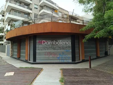 Local  en Alquiler en Moreno