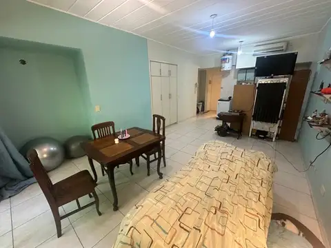 Depto Tipo Casa en Venta en Almagro, USD 63.000