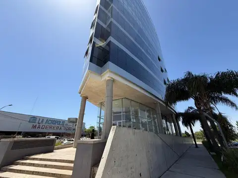 ALQUILER OFICINA COMERCIAL ESCOBAR PROA PREMIUM