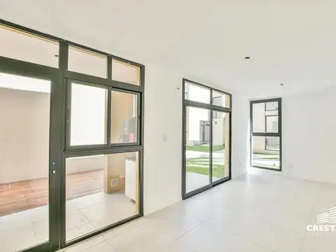 Casa 3 ambientes con 1 baño