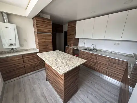 Departamento en Venta de 4 ambientes