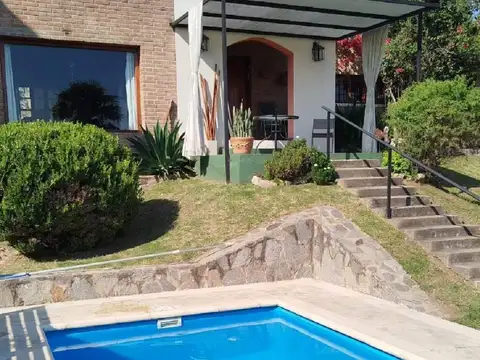 CASA 3 DORMITORIOS  CON LOFT Y CASA DE 1 DORMITORIO EN VENTA EN RIO CEBALLOS