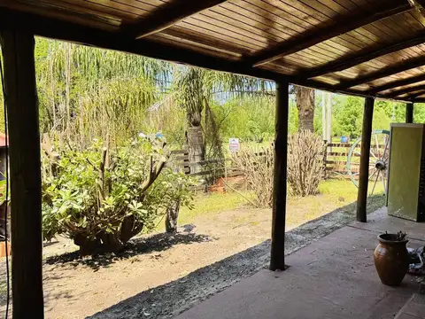 Casa 3 ambientes con 2 baños