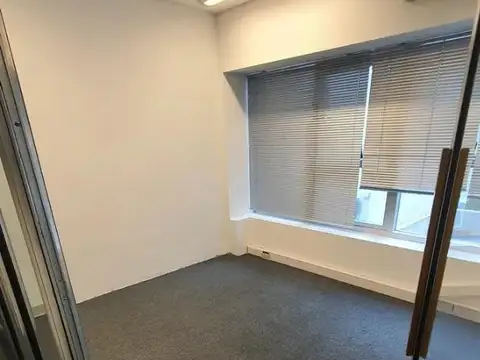 Oficina en Alquiler al Este