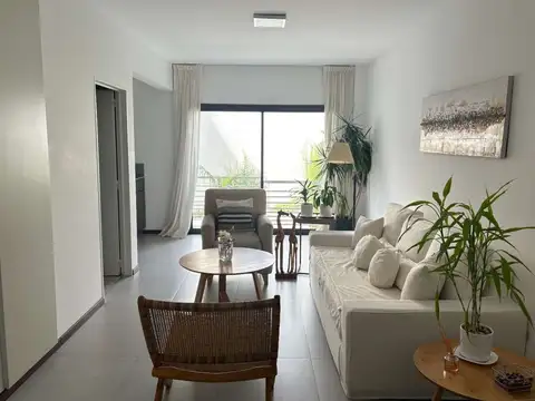 VENTA MODERNA OFICINA EN ALMAGRO