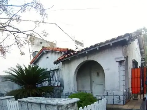 Venta en Block - 4 casas sobre lote de mas de 600m2 - Ideal Emprendimiento