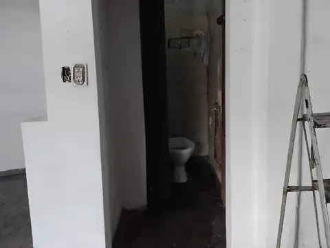 Local en Alquiler en Villa Pueyrredon, $ 460.000