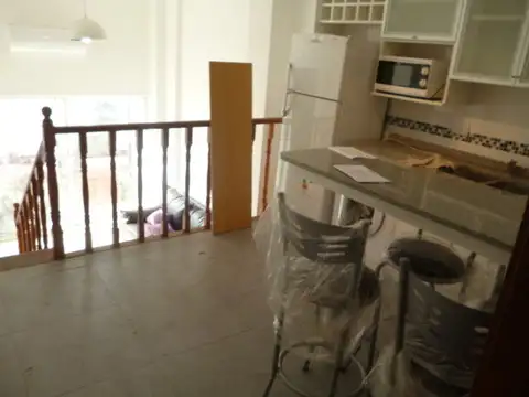 RECOLETA 3 AMB PEQUEÑO EN DUPLEX ALQUILER