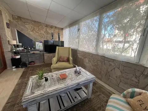 Depto Tipo Casa en Venta 50 años