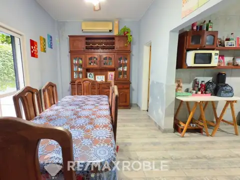 Casa en Venta con 4 cocheras