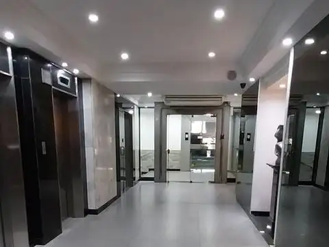 Departamento en Alquiler en Microcentro, $ 550.000