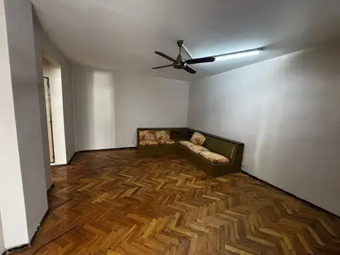 ALQUILER DE 2 AMB  BARRIO NORTE - SERV CENTRALES