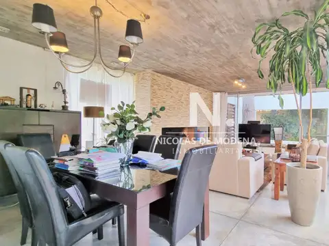 Casa 4 ambientes con 3 baños
