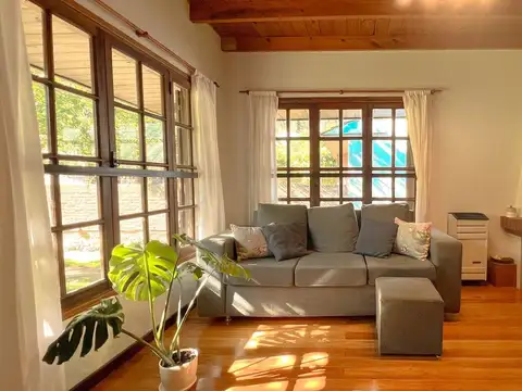 VENTA CHALET 3 AMB EN BARRIO AEROPARQUE