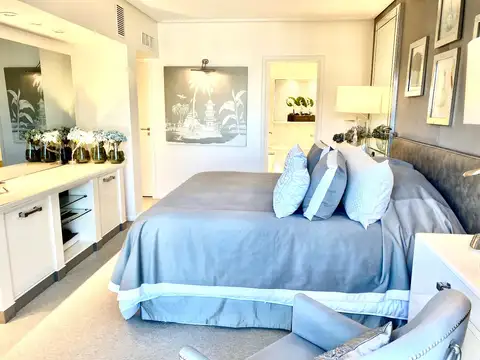 Departamento en Venta con 2 cocheras