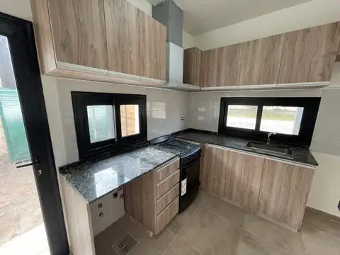 Bº La Quebrada. Calle Araoz - Ruta 100