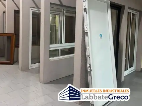 Local - Alquiler - Argentina, General San Martín - Av. Brig. Gral. Juan Manuel de Rosas 3700