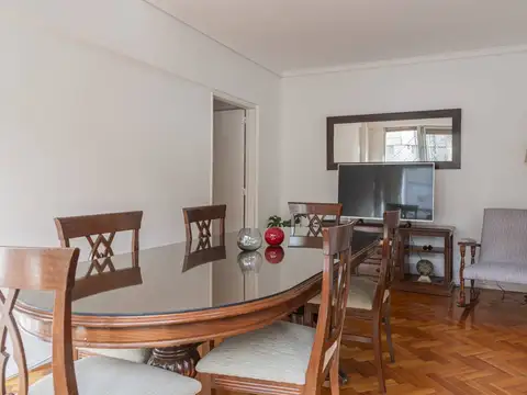 Departamento 4 ambientes con 2 baños