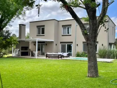 Casa en Venta al Noreste