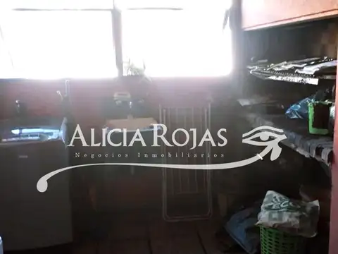 Depto Tipo Casa en Venta 50 años