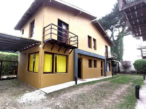 Dúplex - Venta - Villa Gesell - 3 Ambientes - Gas Natural