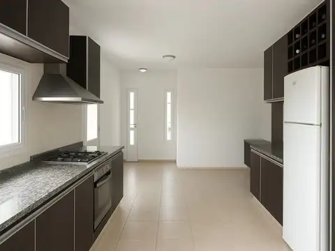 Casa en Venta en Villa Retiro, USD 210.000