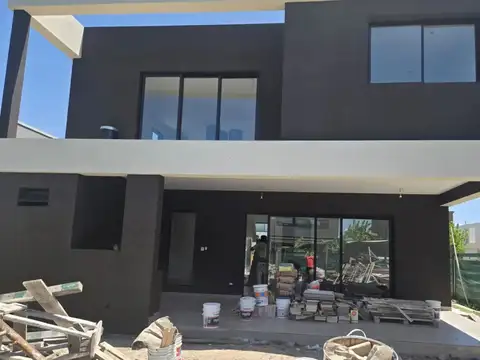 Araucarias puertos 100