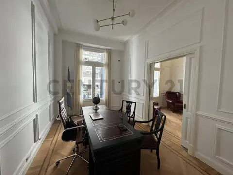 Oficina en Venta 2025 años