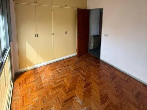 Garibaldi 200, Piso 5