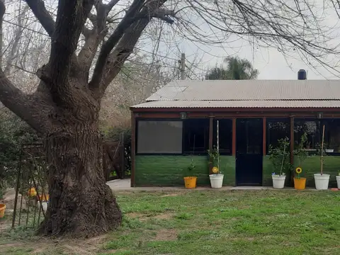 Casa 3 ambientes con 1 baño