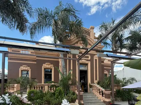 Avenida Presidente Perón 300