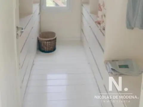 Espectacular casa  moderna y luminosa en Montoya La Barra  en alquiler