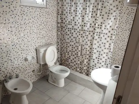 Departamento en Alquiler con 1 cocheras