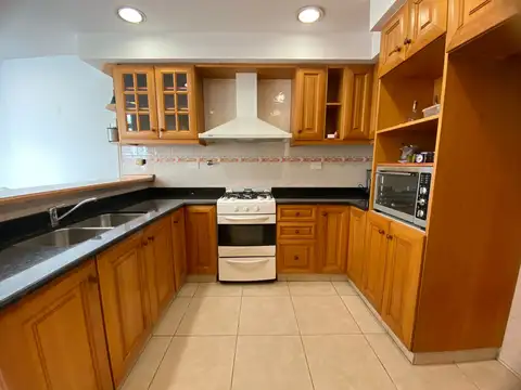 Venta Casa 6 Ambientes Patio Terraza Balcón Devoto