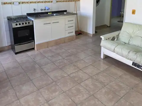 Depto Tipo Casa 3 ambientes con 1 baño
