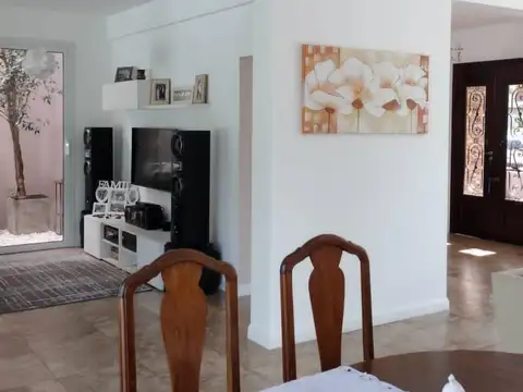 Casa en Venta en El Encuentro, USD 595.000