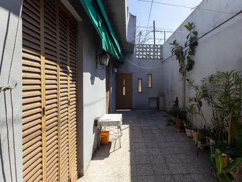 VENTA CASA 3 AMB. EN LOTE PROPIO Pque.Avellaneda