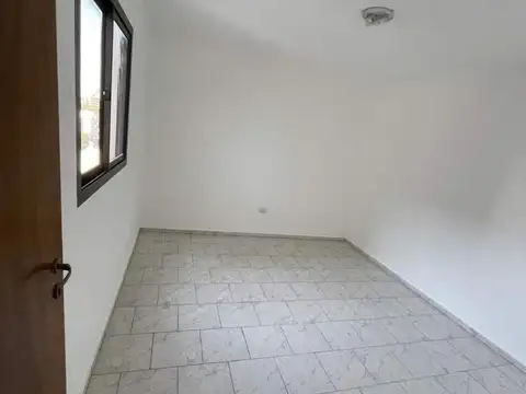 Av. Domingo F. Sarmiento 334