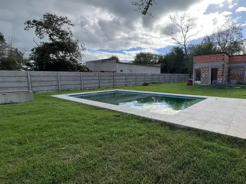 Casa a terminar de 138 m2 con pileta sobre lote de 1000 m2 a la venta en cañuelas