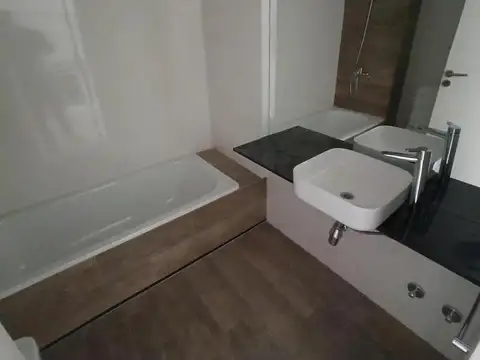 Departamento en Venta al Noreste