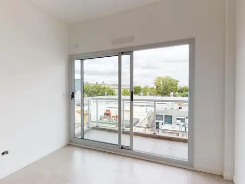 Llavallol 4528 y Gabriela Mistral