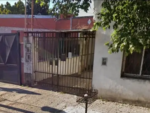 Venta: Ph Tipo Casa 3 Ambientes Con Entrada De Auto - Loma Hermosa