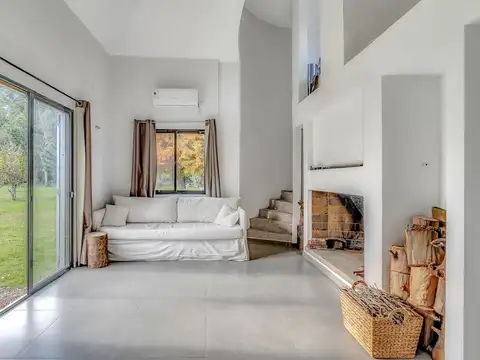 Venta Chacra con casa a estrenar.