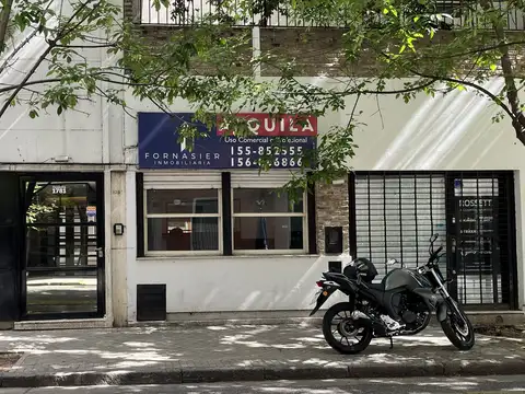 CASA EN ALQUILER – IDEAL USO PROFESIONAL / COMERCIAL / CONSULTORIOS / OFICINAS / ESTUDIO