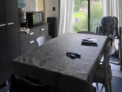 Casa Chalet  en Venta en San Carlos Country Club, Pablo Nogues, Malvinas Argentinas