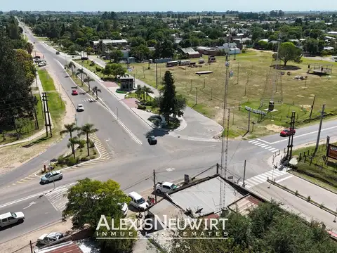 Av 1° de diciembre y Mariano Sanchez