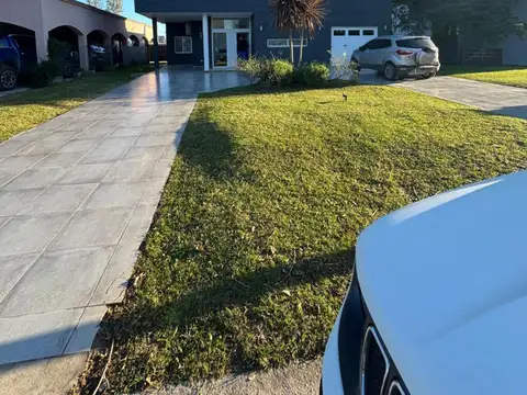 CASA EN VENTA 5 AMB BARRIO CERRADO BRICKLAND