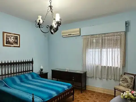 Depto Tipo Casa en Venta 50 años