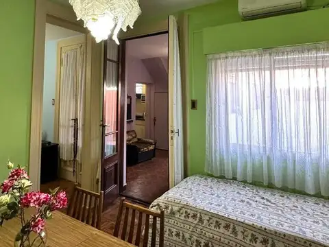 Depto Tipo Casa 5 ambientes con 1 baño