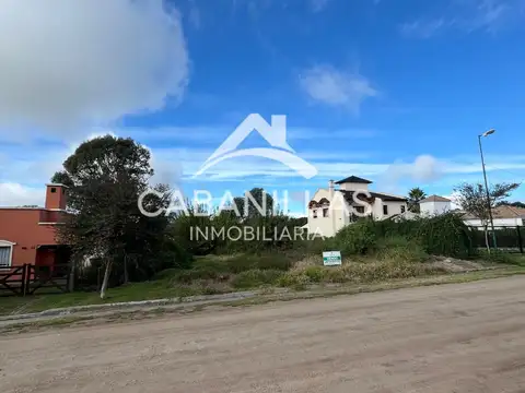 Terreno en Venta en La Almudena, USD 95.000